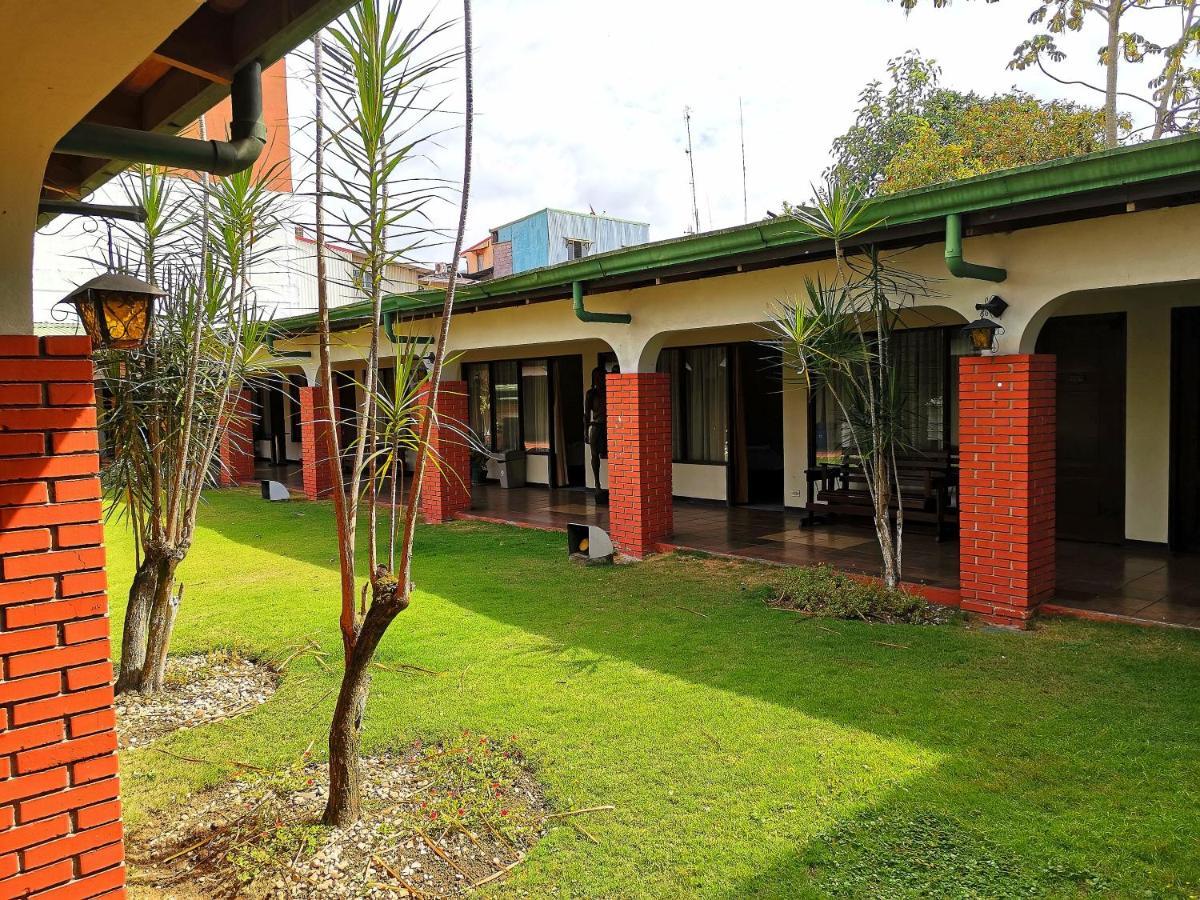 Hotel Wagelia Turrialba Exterior photo