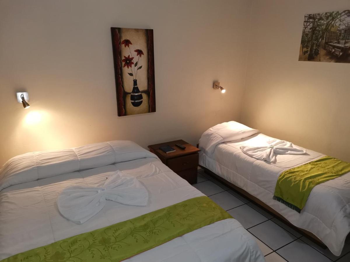 Hotel Wagelia Turrialba Exterior photo