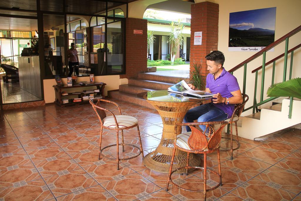 Hotel Wagelia Turrialba Exterior photo