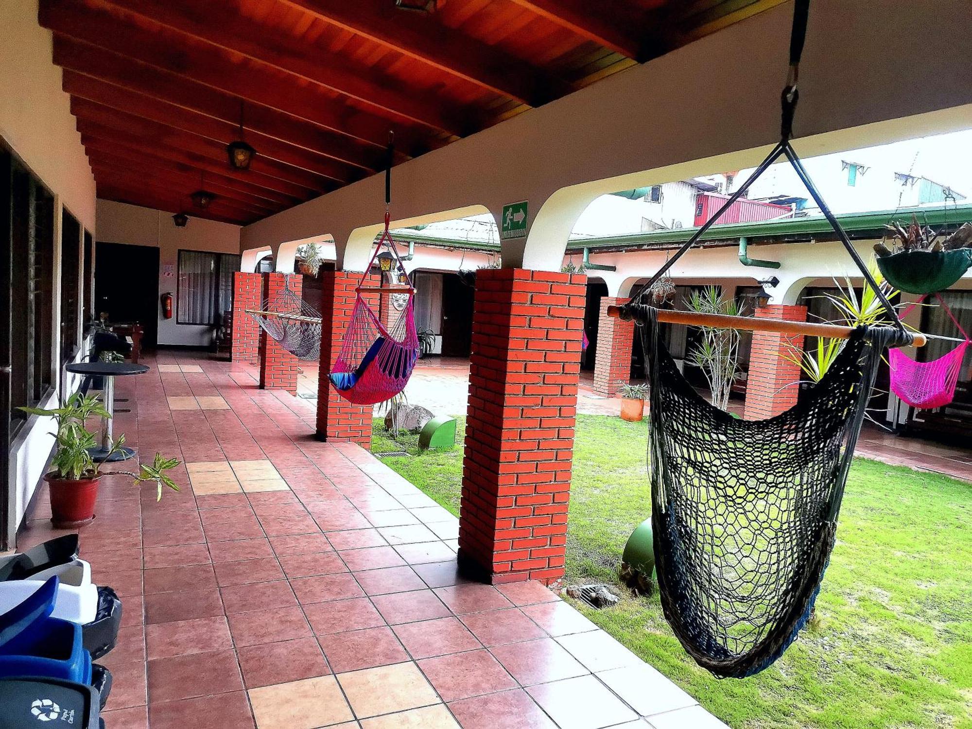 Hotel Wagelia Turrialba Exterior photo