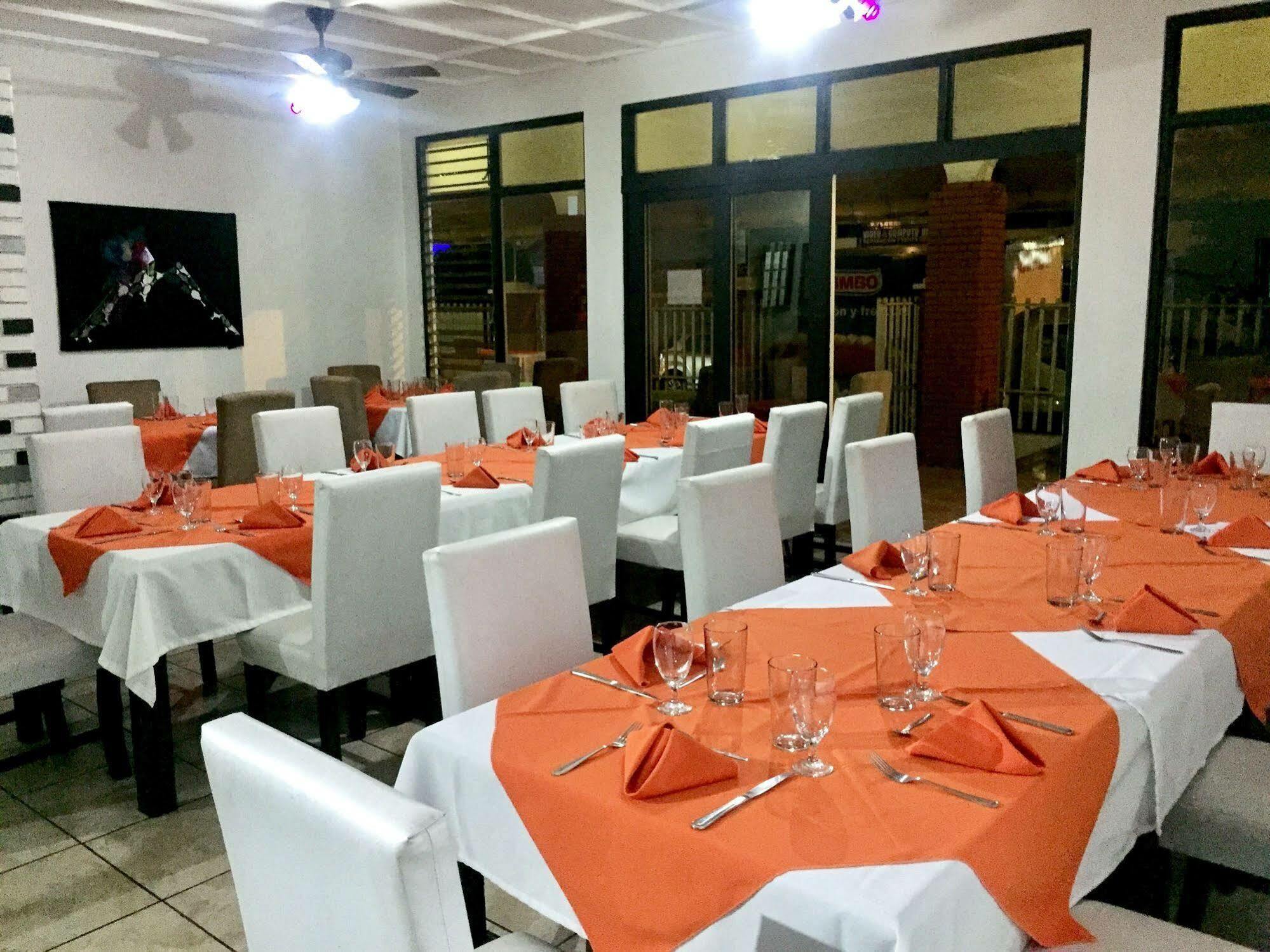 Hotel Wagelia Turrialba Exterior photo
